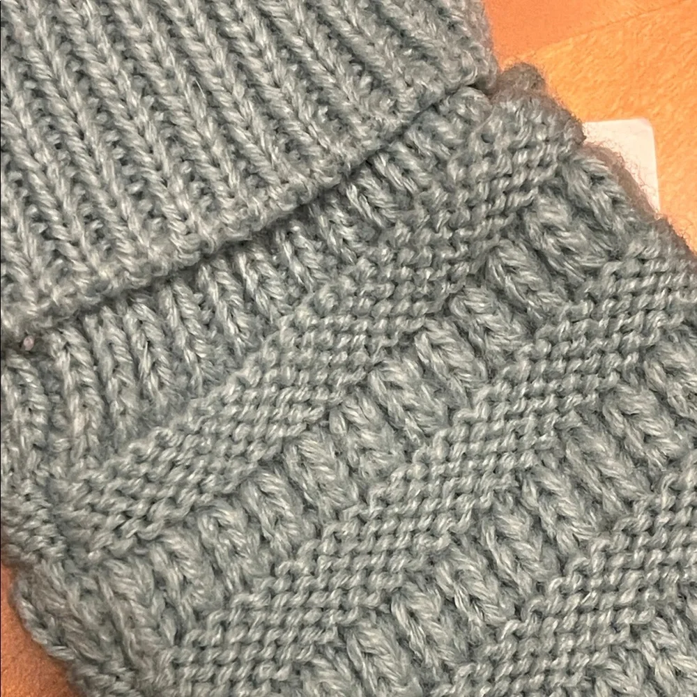 NWT Girlie Girl Touchscreen Compatible Knit Gloves Blue Gray